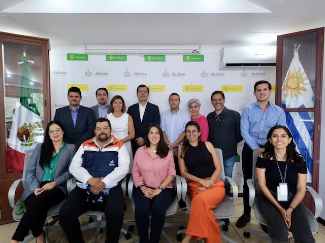 Jalisco y Uruguay inician proyecto de seguridad vial